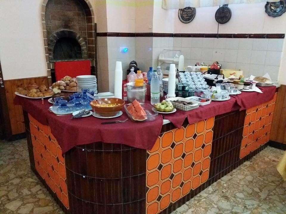 George Hotel Barcellona-Pozzo di Gotto Restaurant bilde